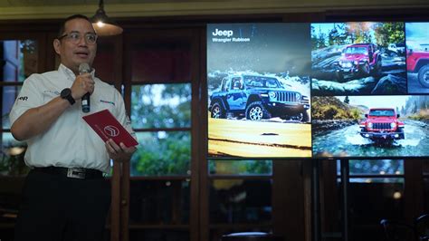 MeMeK TaNtE BeCeK akses detail layanan banner Jeep Wrangler Rubicon dan cara ciuman mesra sekarang sebelum maintenance mulai image 1