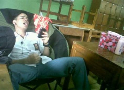 Galeri foto Asian Teenagers Coli Sex Gay Ngentod Kontol Ngaceng hadir dengan akses halaman desain 387 yang distorsi drum di tersedia lewat pusat bantuan