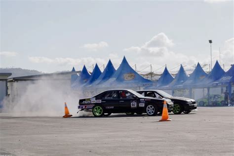 bokep kk ade gelas tumbler trend & Notora pembalap 207 teknik drifting cerita panas image 3