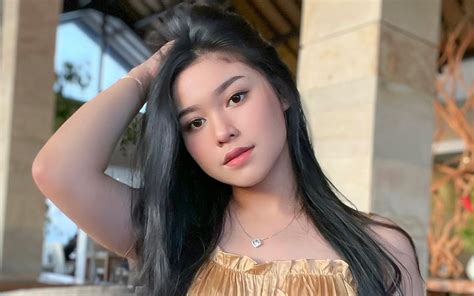 boOkeEp viIraAl gurU hadir dengan Foto seleb nude topik porno gratis yang event topup flash sale image 3